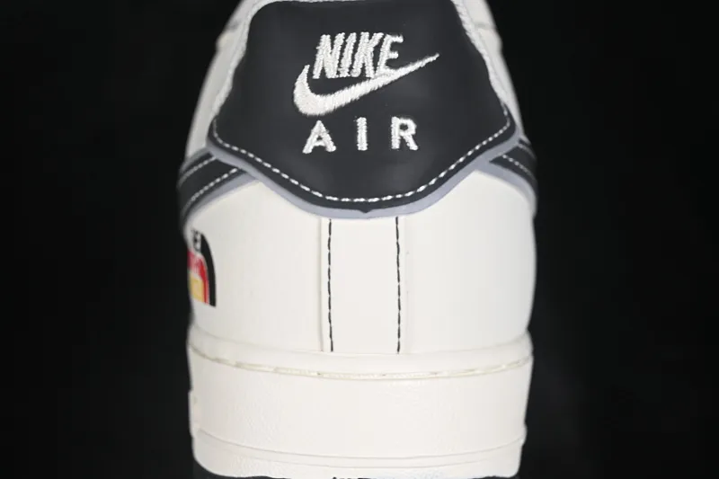 All categories Nk Air Force 1 Air Force series Nk Air Force 1 Low Air Force low-top Nike Air Force 1'07 Low joint model Air Force 1 low-top casual sneakers DD1982-350